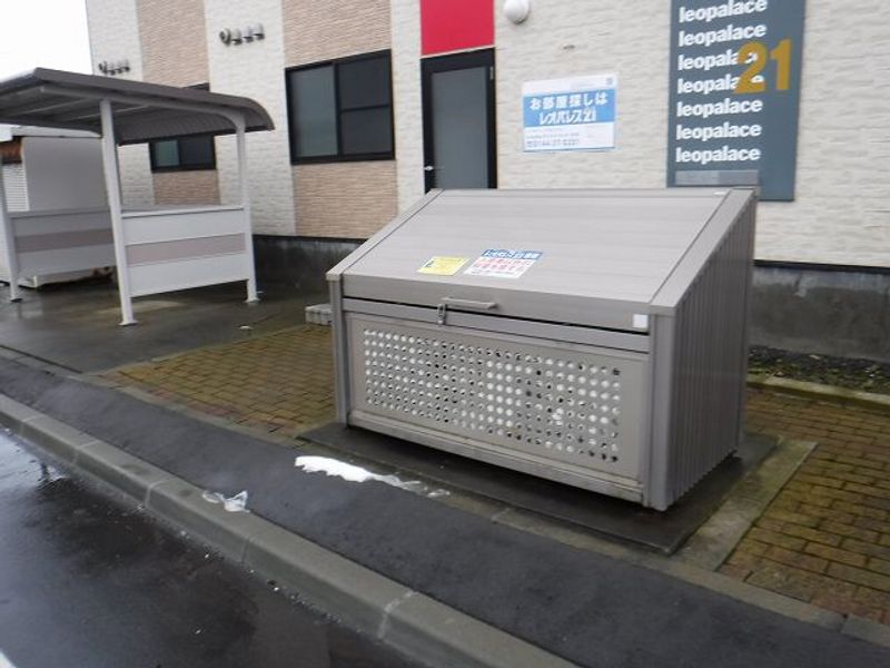 レオパレスビュー元町 共用部分