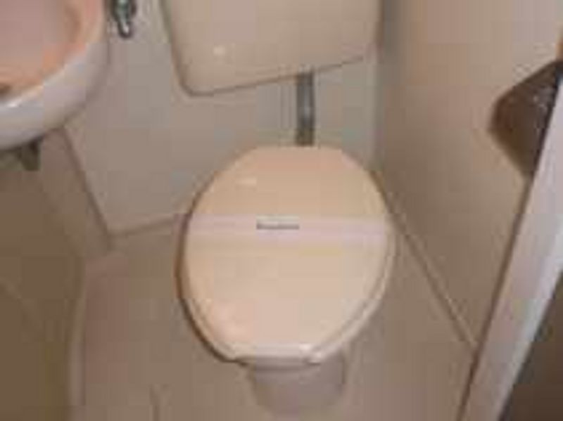レオパレス東戸塚ヒルズ トイレ