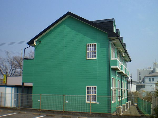 08207 exterior