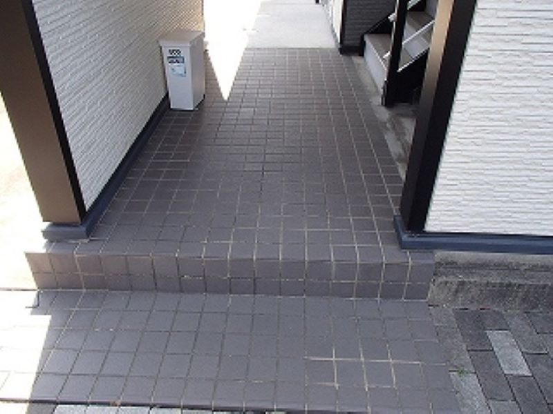 レオパレスメルベーユ エントランス