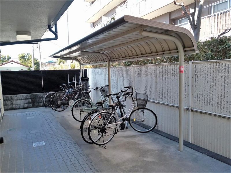 レオパレスＪＨＫ戸田 共用部分