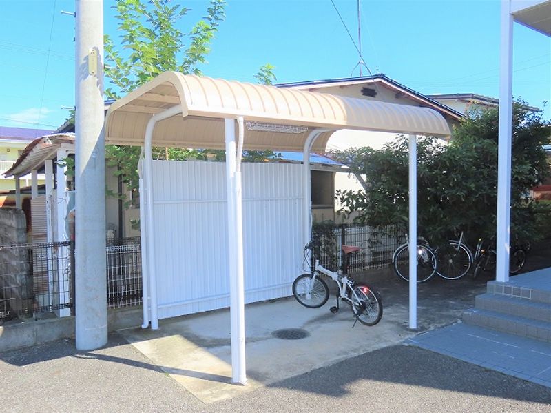 レオパレスＡＶＡＮＺＡＲＥ　Ｋ 共用部分