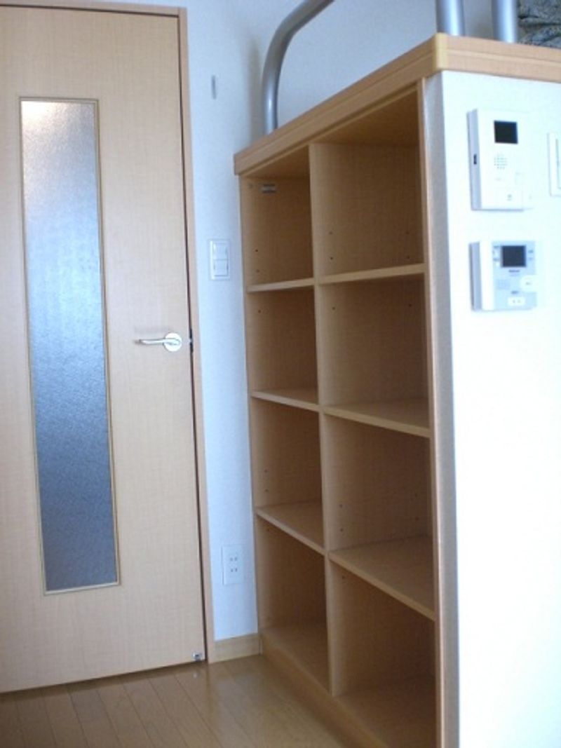 レオネクストやまと 収納