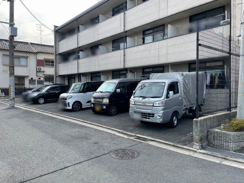 レオパレスＭＩＴＯⅡ 駐車場