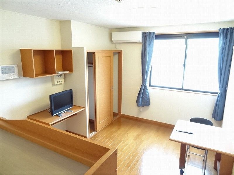 レオパレスネーブルⅠ 寝室