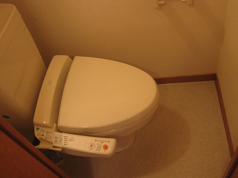 レオパレスリビエール トイレ