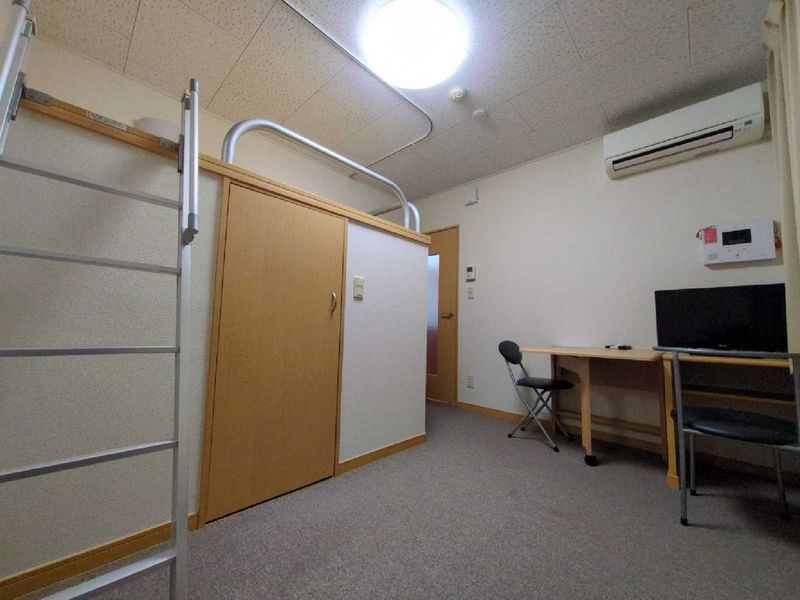 leopalace Annex II Living room