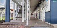レオパレスプレミール エントランス