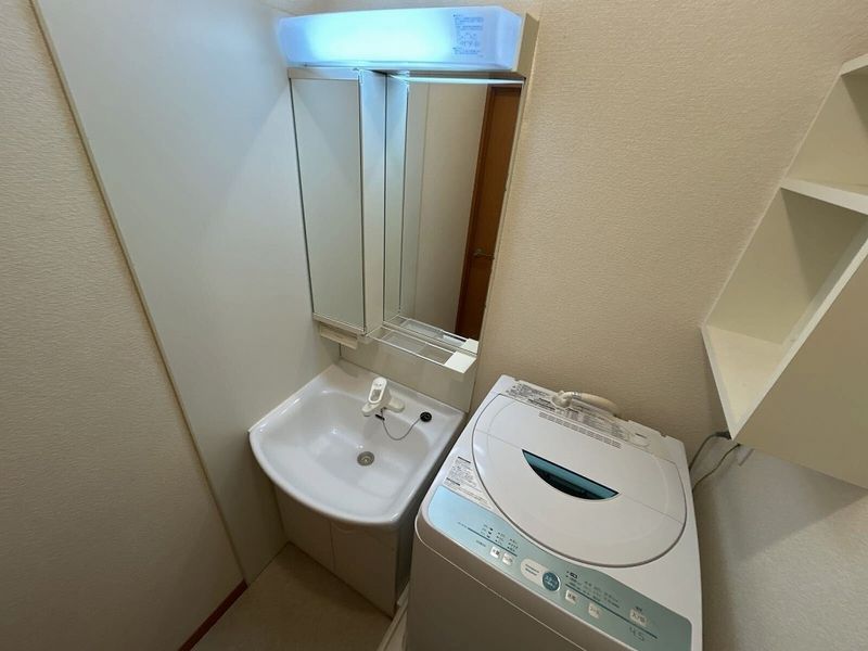 レオパレスマンダリーヌ 洗面台
