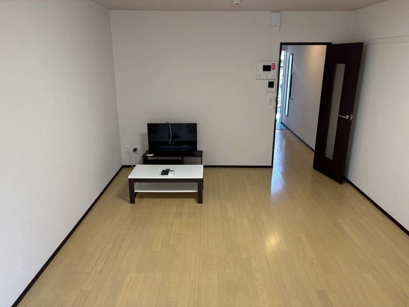 CLEINO Iyasaka Living room
