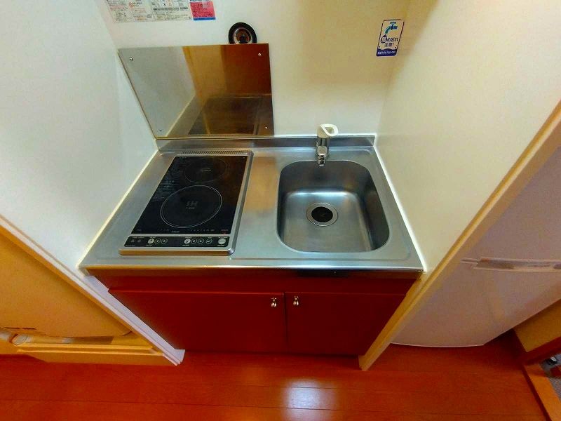 レオパレスプランタンソレイユ キッチン