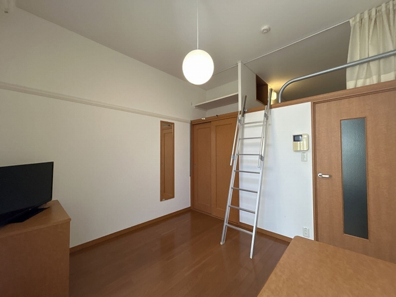 leopalace Abbey Road Karasuyama Living room