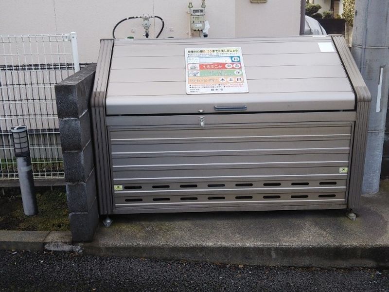 レオパレスメルベーユ参番館 undefined