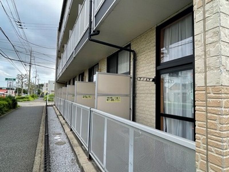 レオパレスＣａｓａ　Ｂｅａｔｏ バルコニー