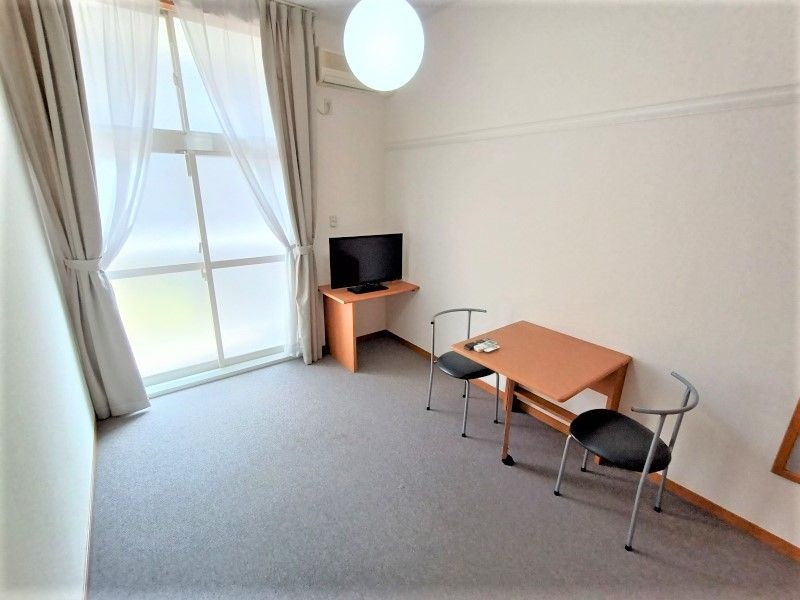 レオパレスシオン 居間