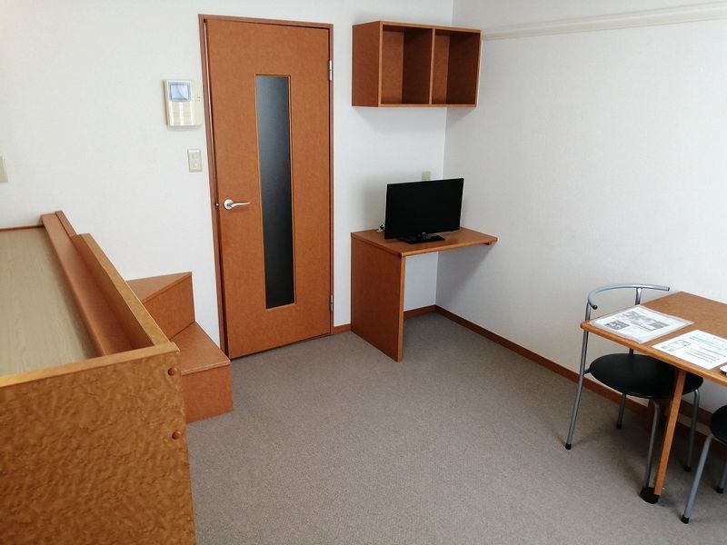 レオパレスベルフォーレ 居間