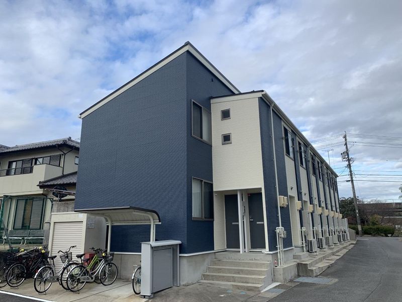 レオネクストＬｉｂｒｅ西中山 外観