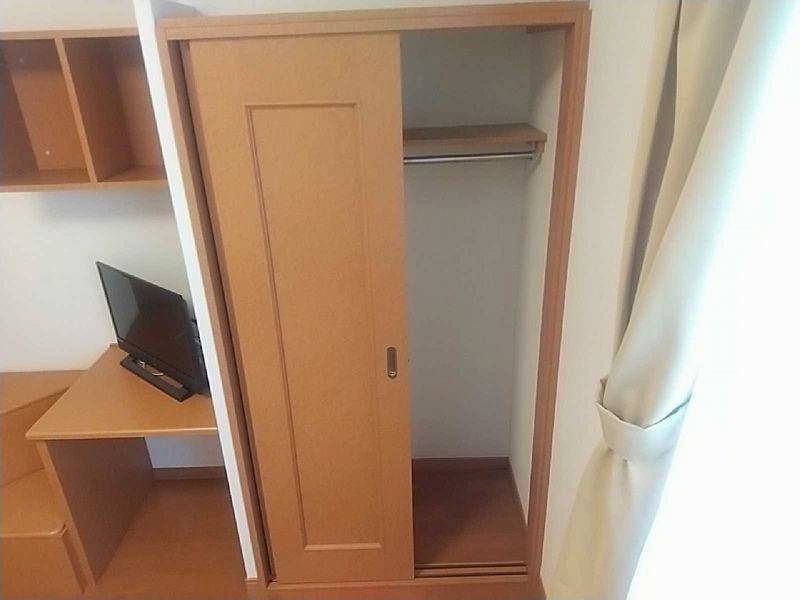 leopalace Kotena Kami Arai Storage
