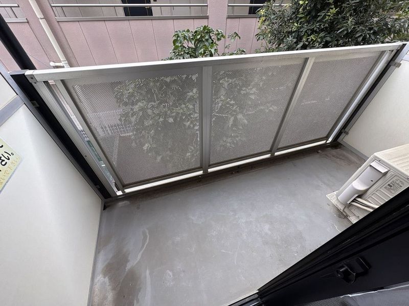 leopalace Precious SRK Balcony