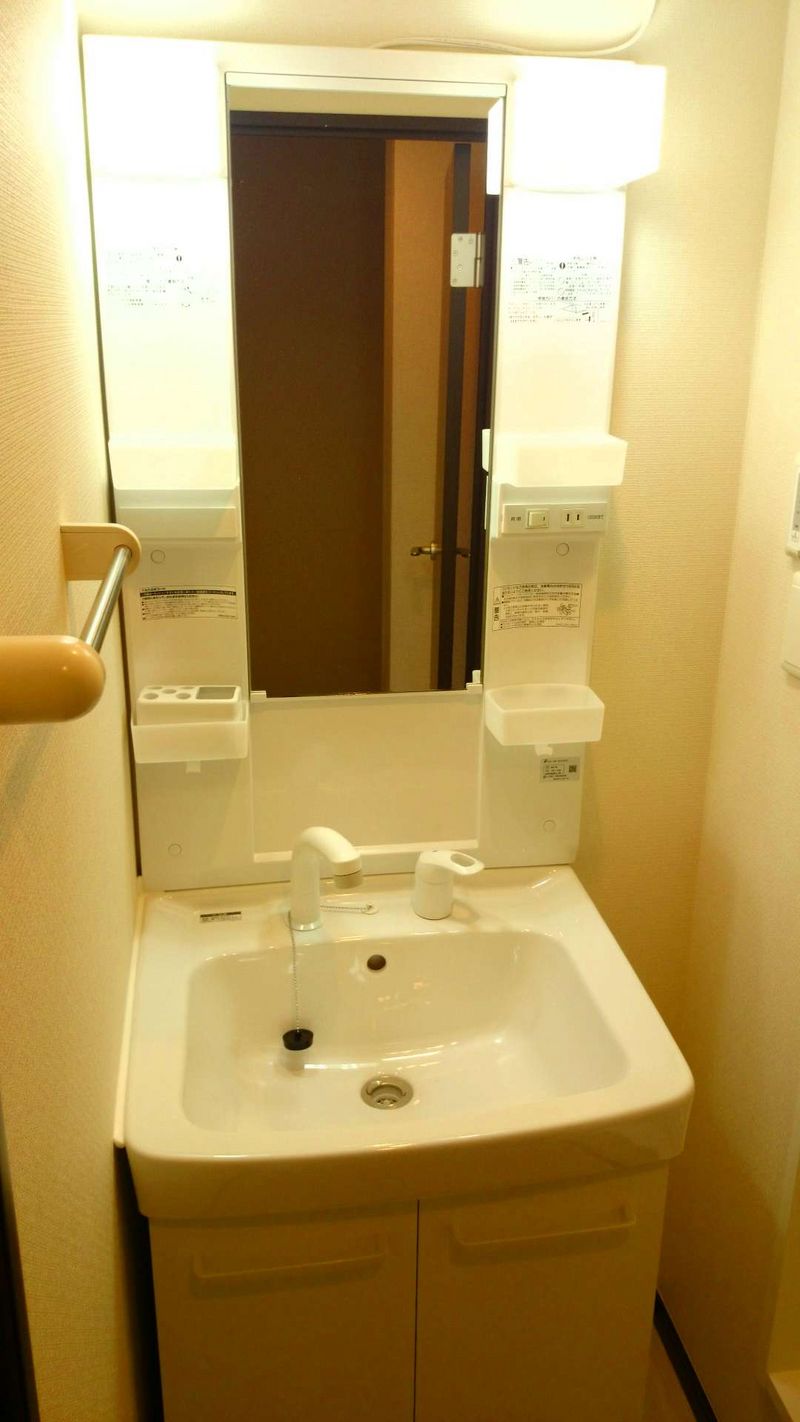 レオネクスト玻璃器 洗面台