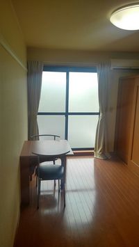 レオパレスソレイユ 居間