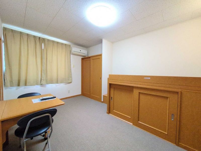レオパレスＭＡＴＳＵＤＡ 居間