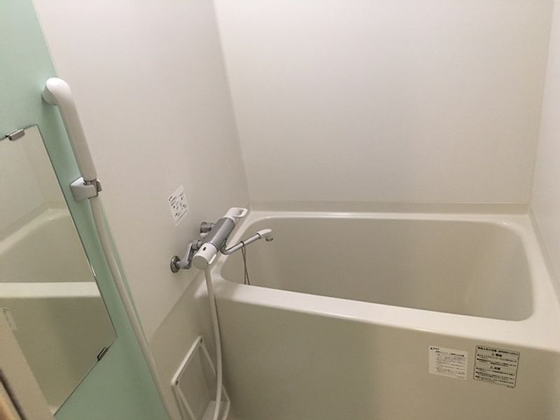 LEONEXT Riverju Chuo Phòng tắm