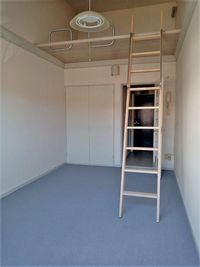 レオパレス蕨第３３ 居間