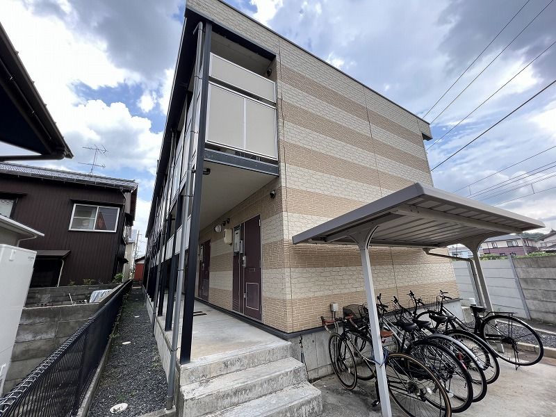 レオパレスホーリーラブ 外観