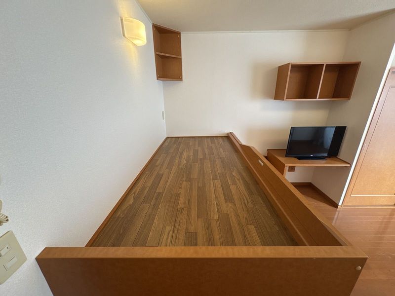 leopalace Charmant Other