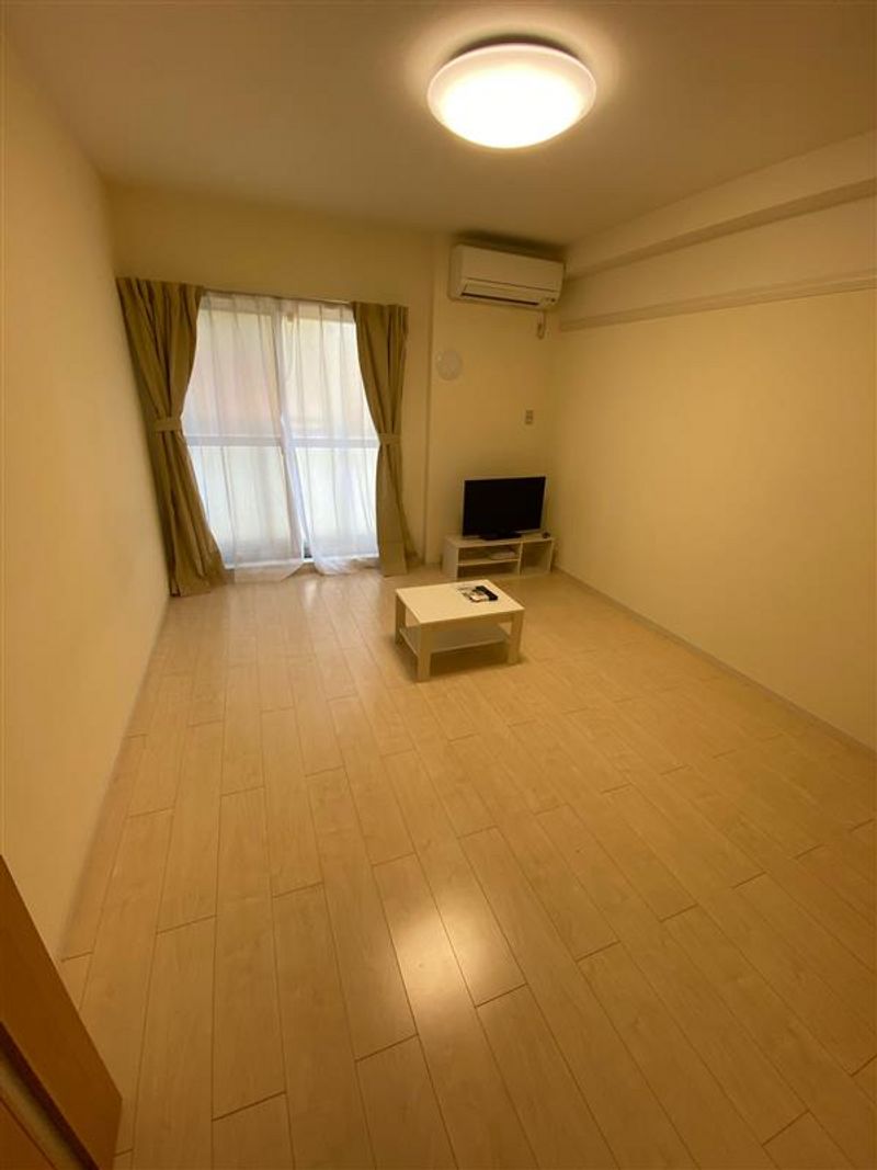 CLEINO MOON I Living room