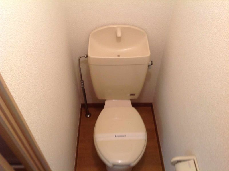 レオパレスはなみずき弐番館 トイレ