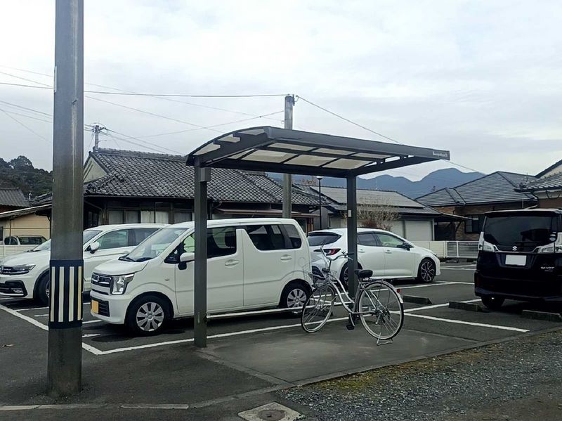 LEONEXT G Maisonnette Shared spaces