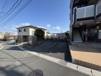 レオパレスさくら坂 駐車場