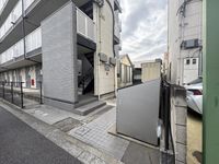 レオパレスエスポワール新宿町 エントランス