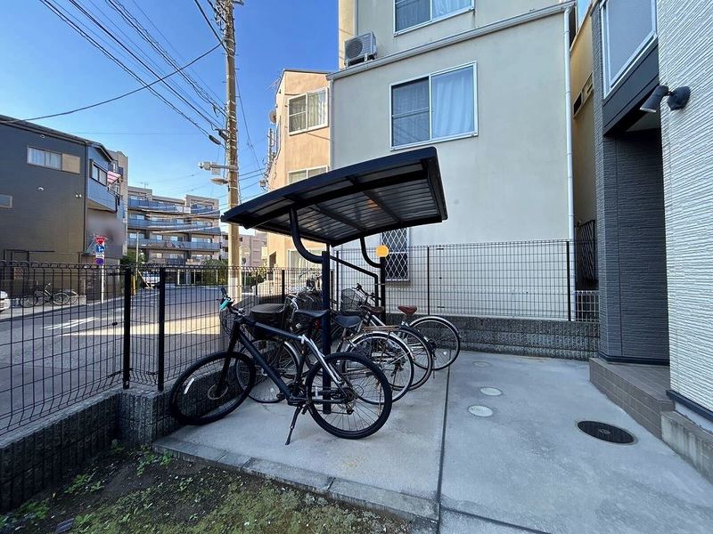 レオパレスフラワーガーデン町屋 共用部分