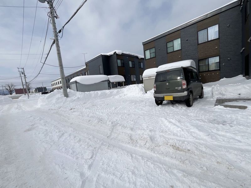 レオパレスアンジェラス 駐車場