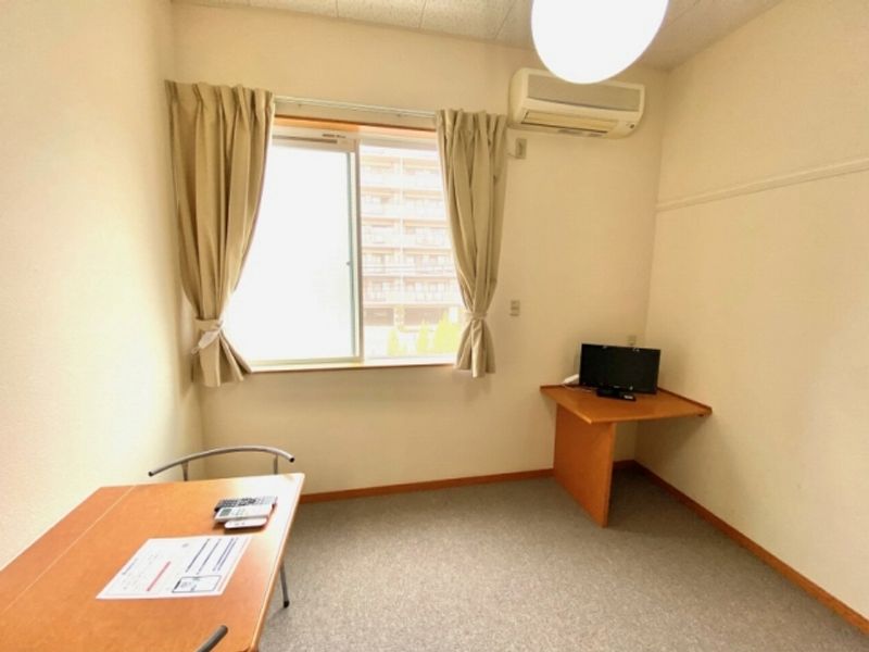 レオパレス橋Ⅱ 居間