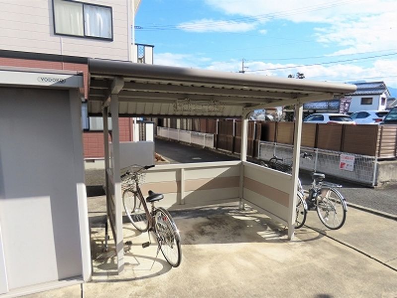 レオパレス中組 共用部分