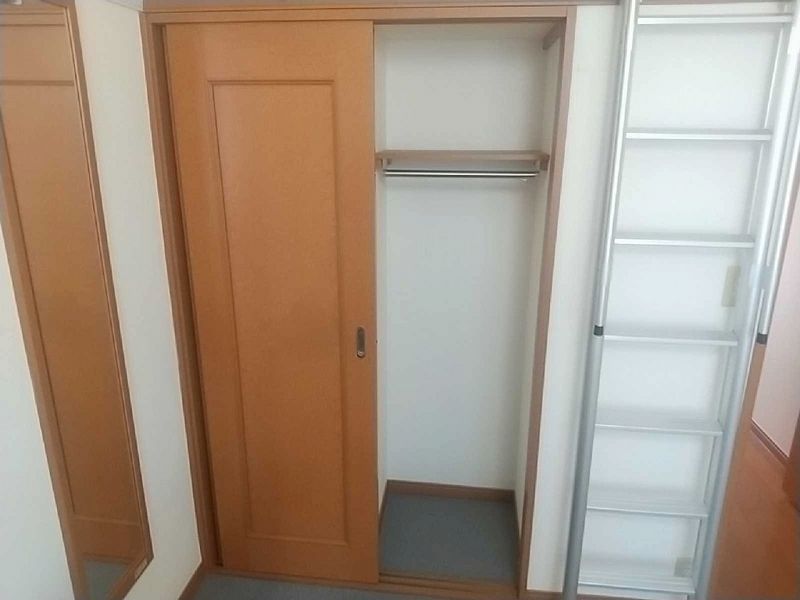 leopalace Golden Village Storage