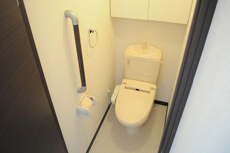 レオネクスト篠山おかのＢ 洗面所