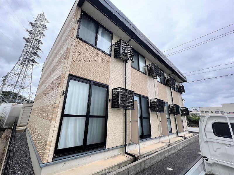 レオパレスマハナ　ワレアⅡ 外観