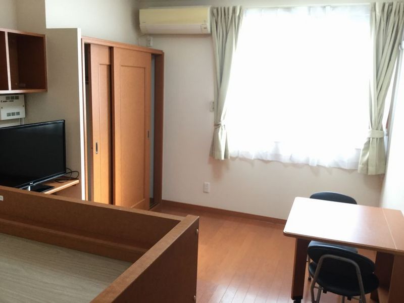 レオパレスＦｒａｎｓｅｓｃ 居間