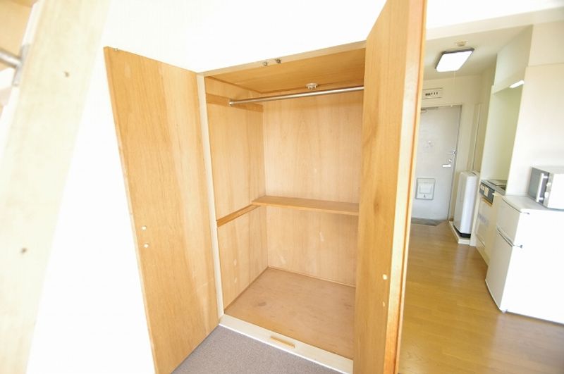 レオパレス泉佐野 収納