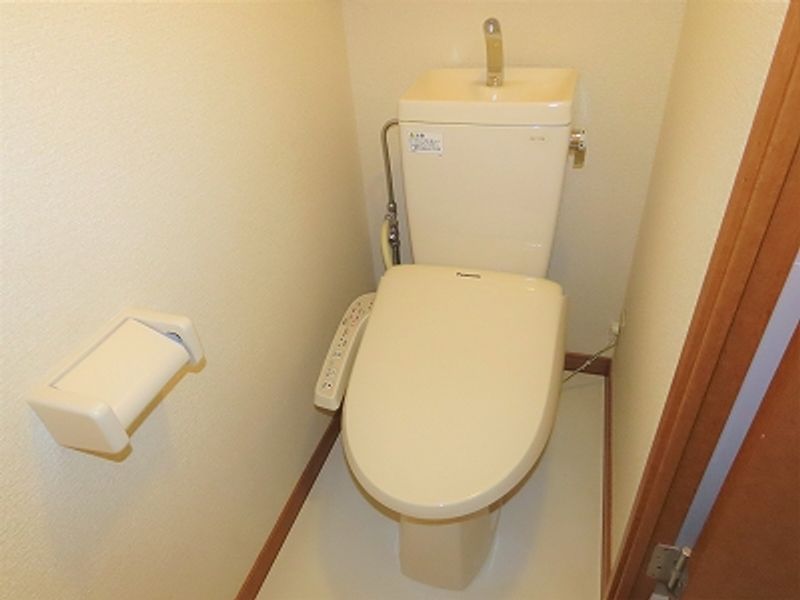 レオパレス諏訪形 トイレ