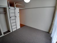 レオパレスＧｒｅｅｎＣｏｕｒｔ 居間