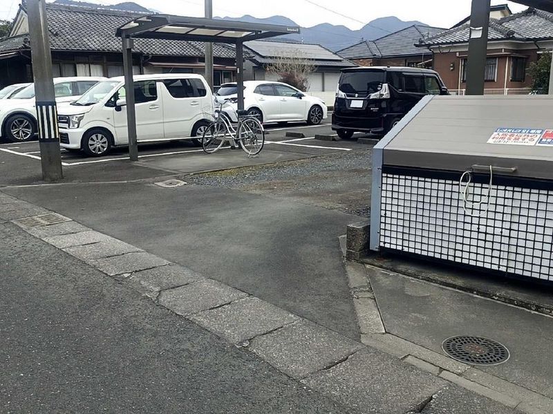 LEONEXT G Maisonnette Entrance