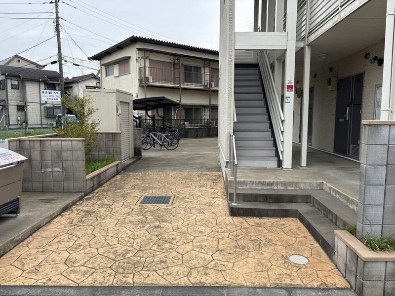 レオネクストアレグリーアⅡ エントランス
