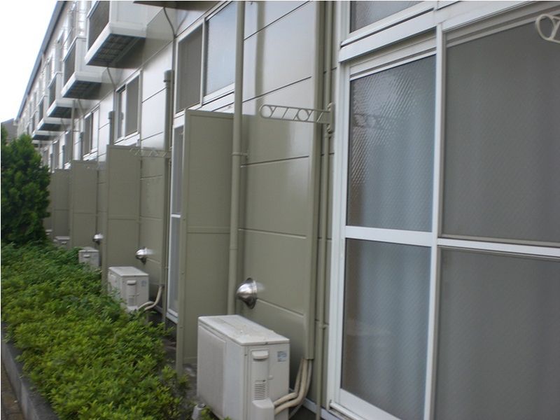 レオパレスルースト その他