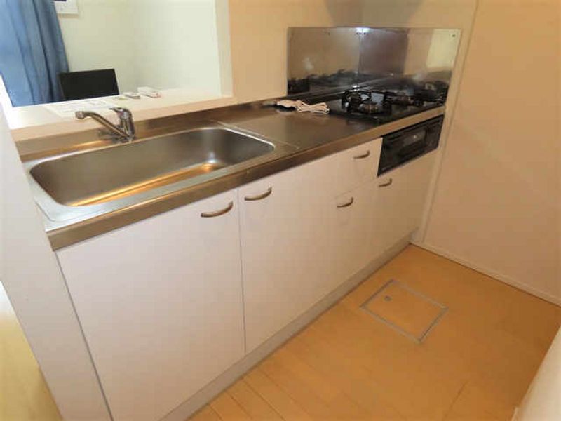 レオパレストゥロイメ キッチン